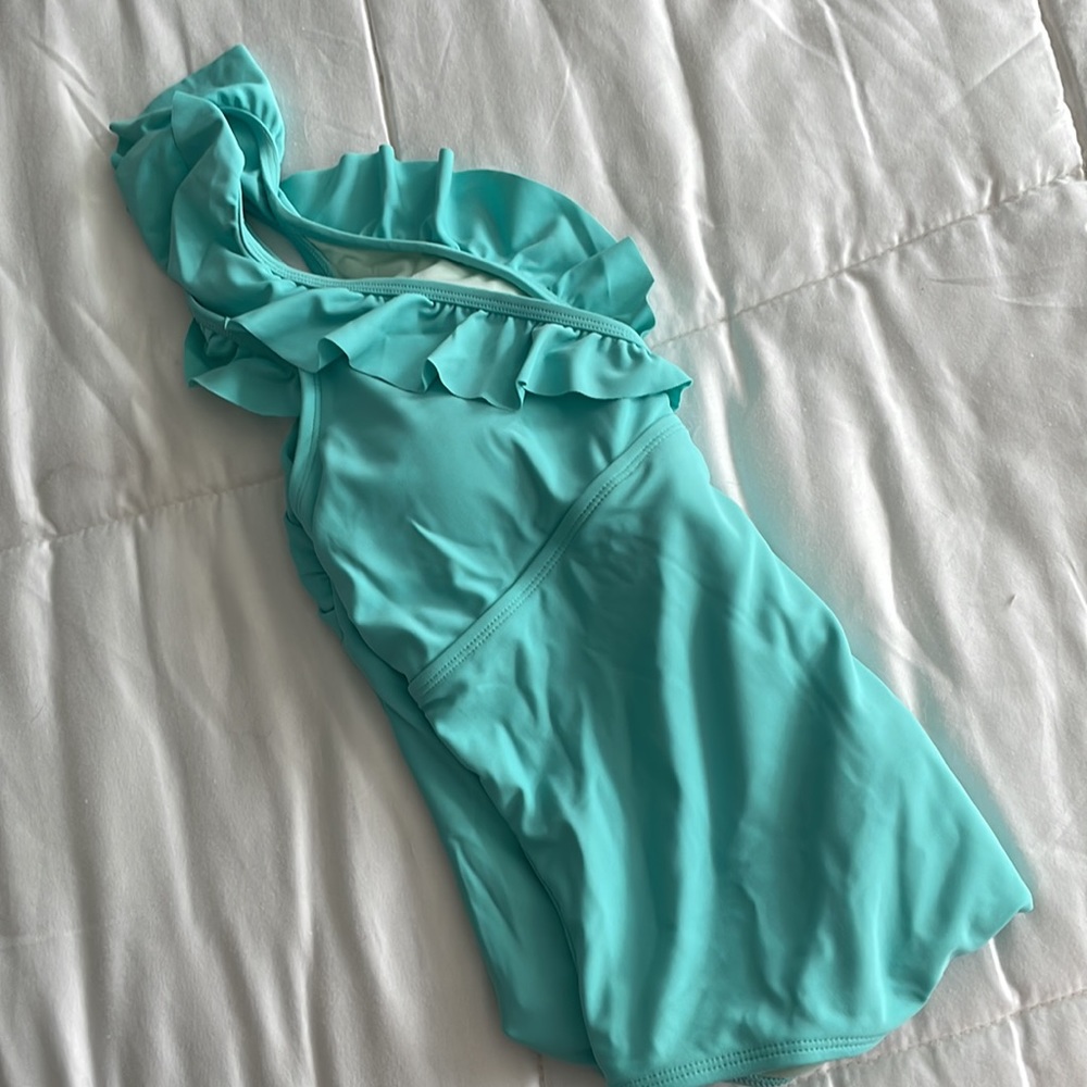 NWT: L Cupshe ruffle bathing suit - Picture 6 of 7